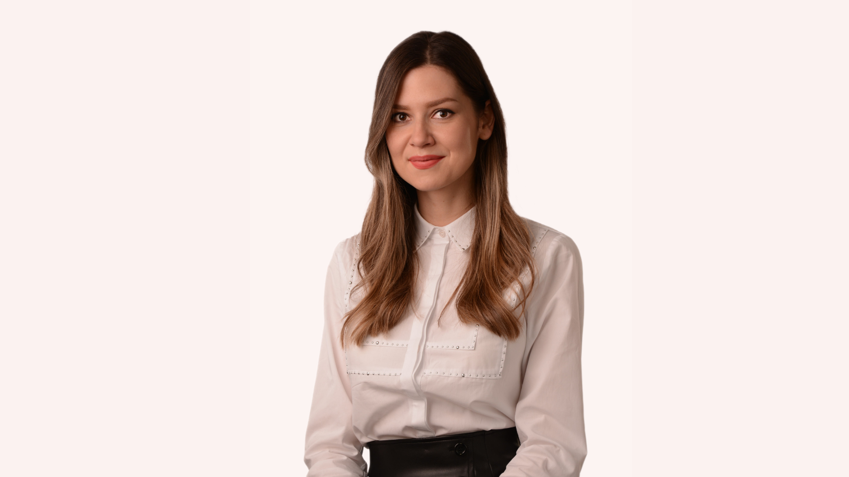 LinkedIn - Headshot portrait by Alexandra Kenyon